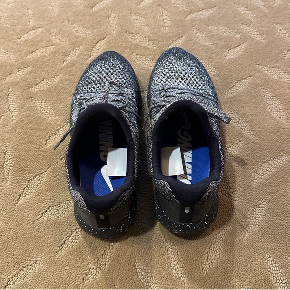 Nike LunarEpic Low Flyknit 2 Sneakers - Picture 3 of 5